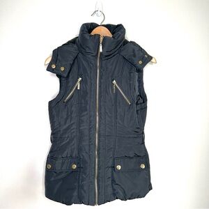 Atmosphere Quilted Puffer Vest w Hood Shaped Fit Black with Gold Zippers Size 6